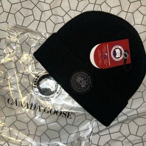 Canada Goose “Arctic Program” Beanie BNWT